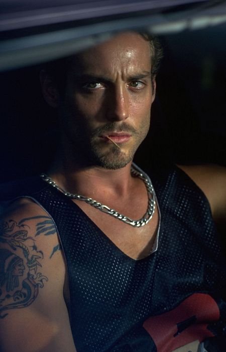 Фото - Джонни Стронг: 450x702 / 41 Кб