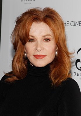 Фото - Стефани Пауэрс: 278x400 / 19 Кб