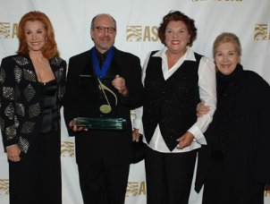 Фото - Стефани Пауэрс: 302x228 / 16 Кб