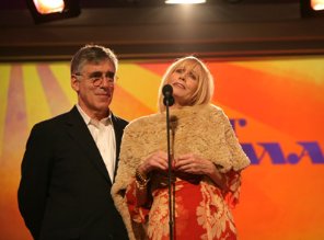 Фото - Эллиотт Гулд: 296x219 / 14 Кб