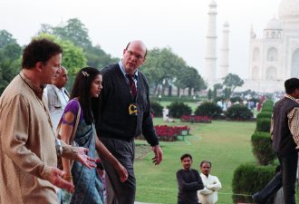 Фото - Альберт Брукс: 330x225 / 21 Кб