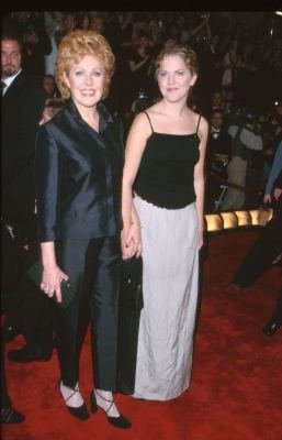 Фото - Линн Редгрейв: 257x400 / 19 Кб