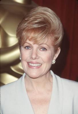 Фото - Линн Редгрейв: 272x400 / 15 Кб