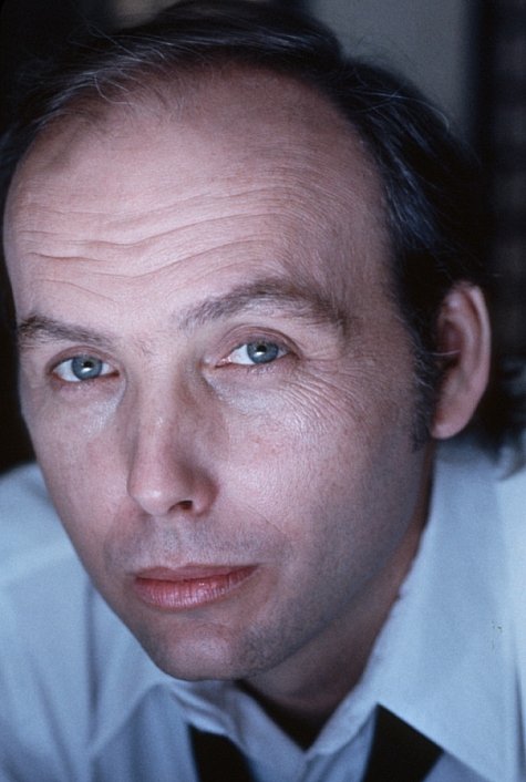 Фото - Дуайт Йоакам: 475x706 / 54 Кб