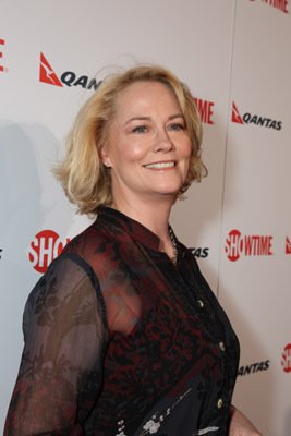 Фото - Сибилл Шепард: 267x400 / 18 Кб