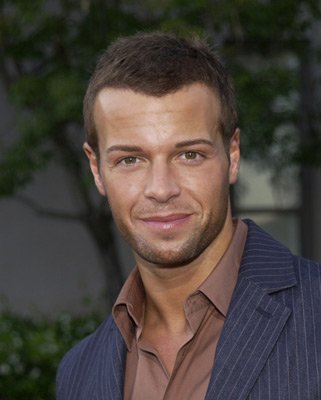 Фото - Джозеф Лоуренс: 321x400 / 22 Кб