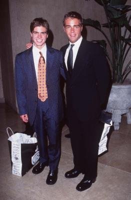 Фото - Джозеф Лоуренс: 262x400 / 22 Кб