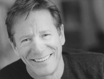 Фото - Питер Штраусс: 342x260 / 12 Кб