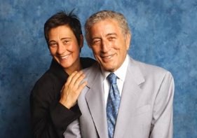 Фото - k.d. lang: 281x197 / 13 Кб