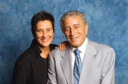 Фото - k.d. lang: 263x173 / 11 Кб