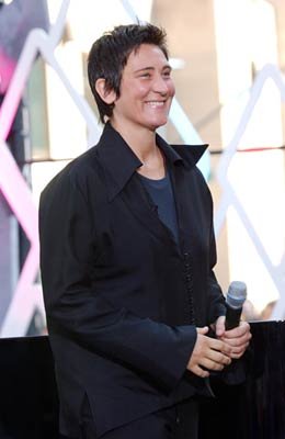 Фото - k.d. lang: 260x400 / 16 Кб