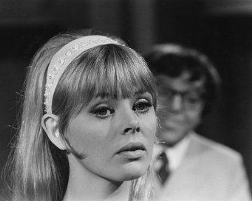 Фото - Бритт Экланд: 360x288 / 18 Кб