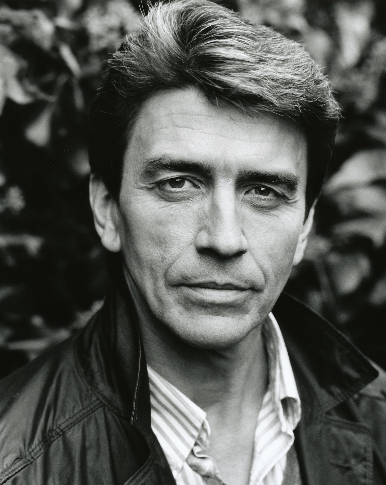 Фото - Джеймс Кумз: 1630x2048 / 413 Кб