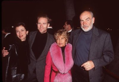 Фото - Джейсон Коннери: 400x277 / 18 Кб