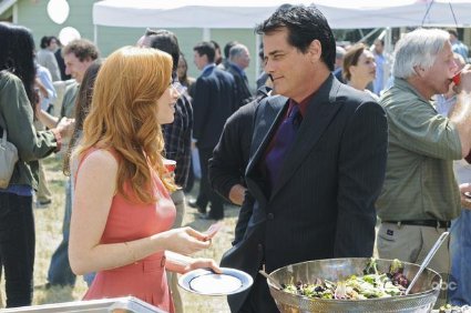 Фото - Джейми Рэй Ньюман: 425x282 / 34 Кб