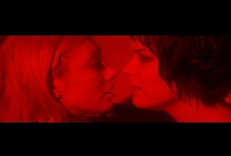 Фото - Amanda Tepe: 327x220 / 7 Кб