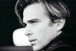 Фото - Рон Мелендес: 302x203 / 12 Кб