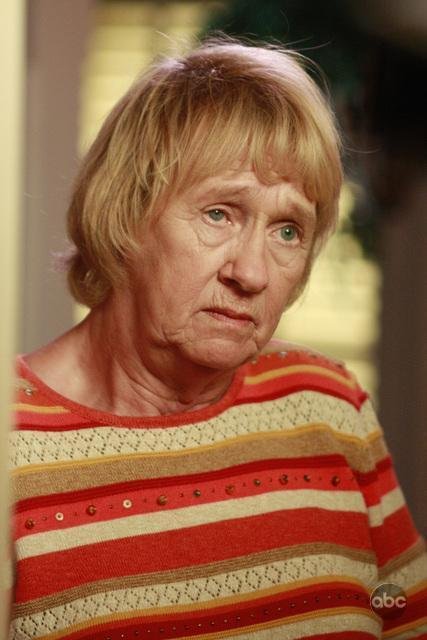 Фото - Кэтрин Джустен : 427x640 / 49 Кб