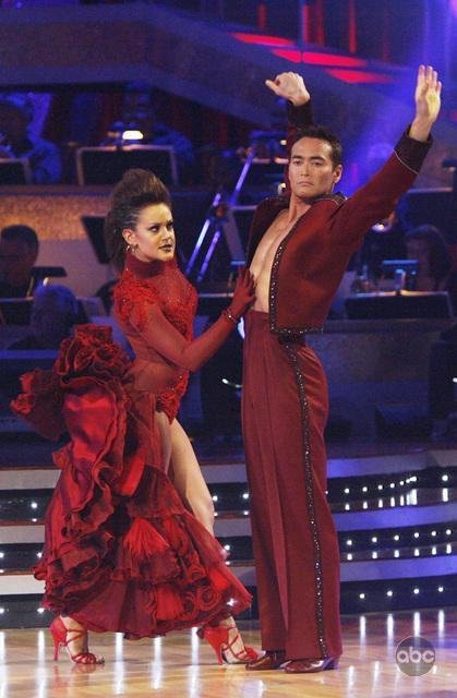 Фото - Марк Дакаскос: 419x640 / 55 Кб