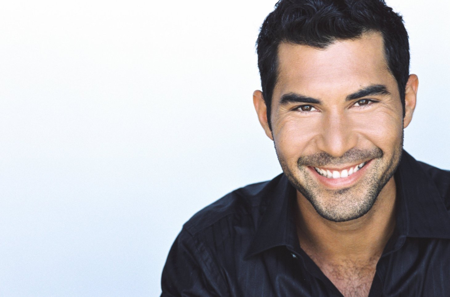 Фото - Дэвид ДеСантос: 1461x964 / 137 Кб