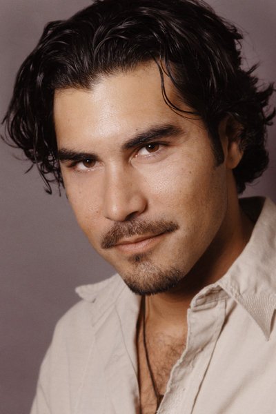 Фото - Дэвид ДеСантос: 400x600 / 38 Кб