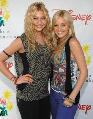 Фото - ЭйДжей Мичалка: 313x400 / 35 Кб