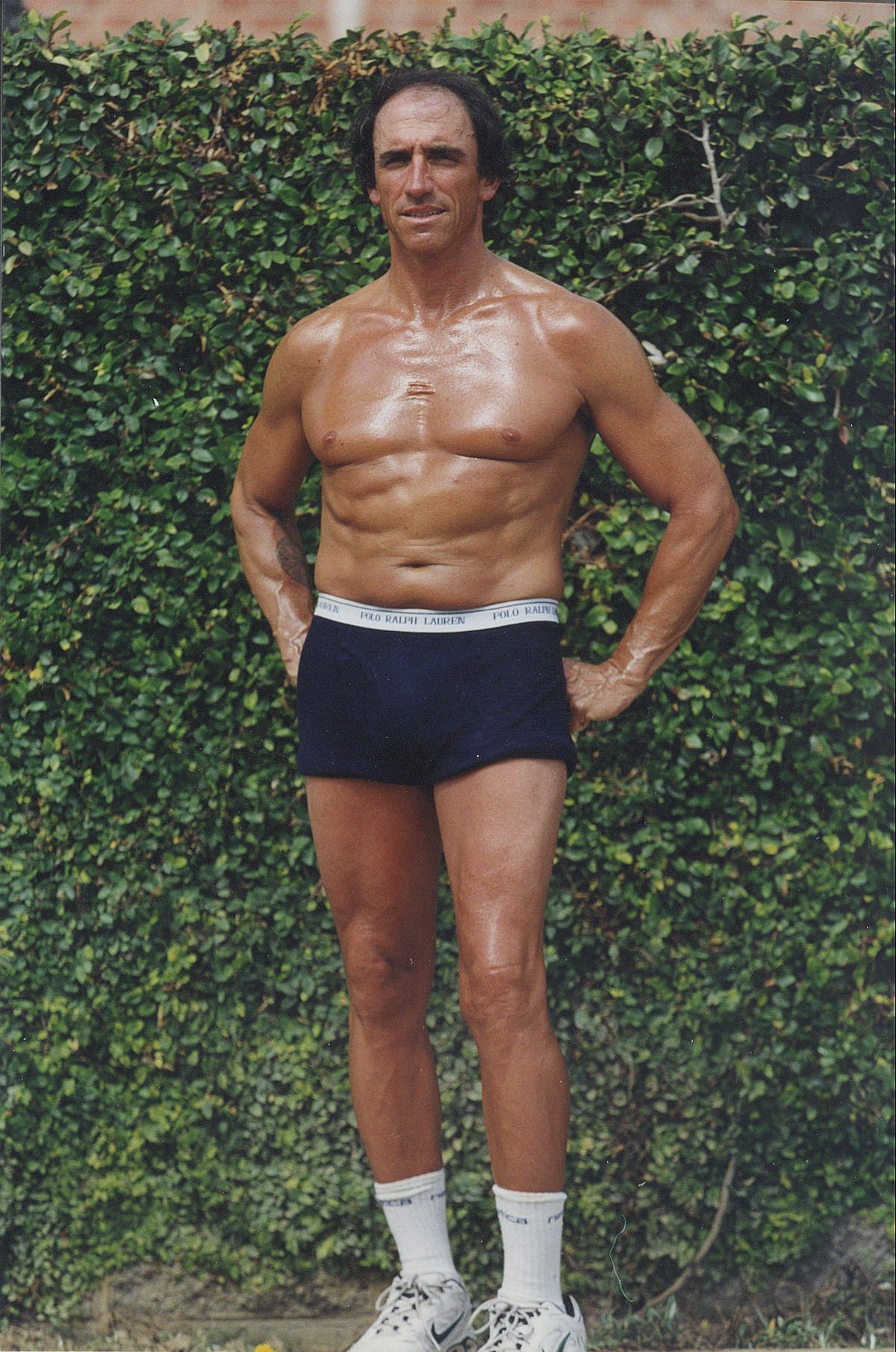 Фото - Джозеф Майкл Рот: 1200x1810 / 461 Кб