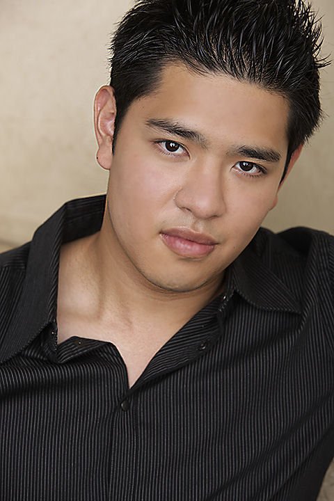 Фото - Камерон Ли: 480x720 / 62 Кб