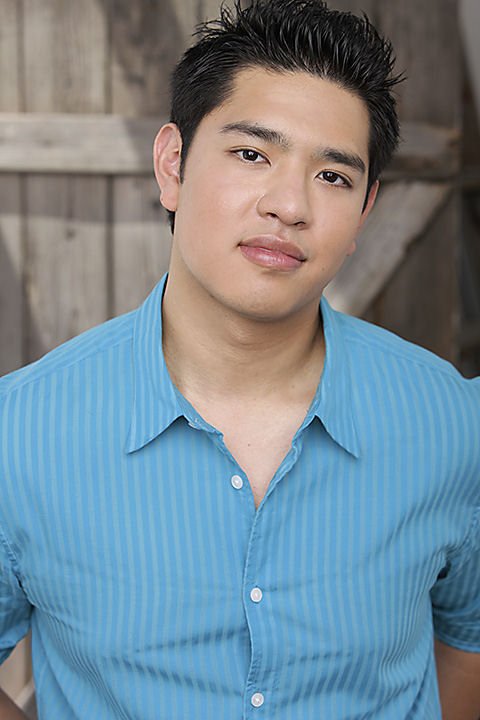 Фото - Камерон Ли: 480x720 / 50 Кб