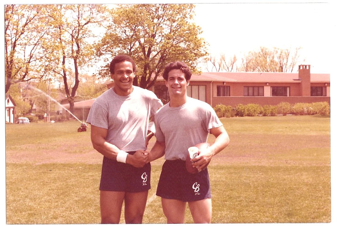 Фото - Джим Фицпатрик: 1072x718 / 180 Кб