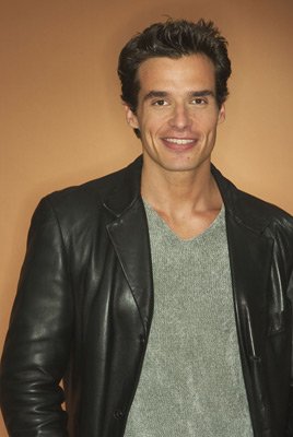 Фото - Антонио Сабато-мл.: 268x400 / 19 Кб