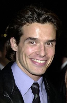 Фото - Антонио Сабато-мл.: 259x400 / 19 Кб