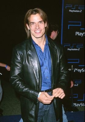 Фото - Антонио Сабато-мл.: 279x400 / 21 Кб