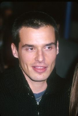 Фото - Антонио Сабато-мл.: 270x400 / 14 Кб