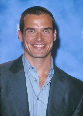 Фото - Антонио Сабато-мл.: 286x400 / 16 Кб