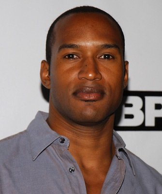 Фото - Генри Симмонс: 335x400 / 21 Кб