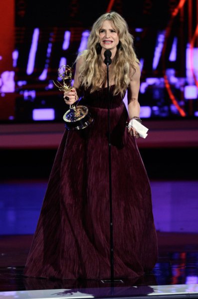 Фото - Кира Седжвик: 397x600 / 39 Кб