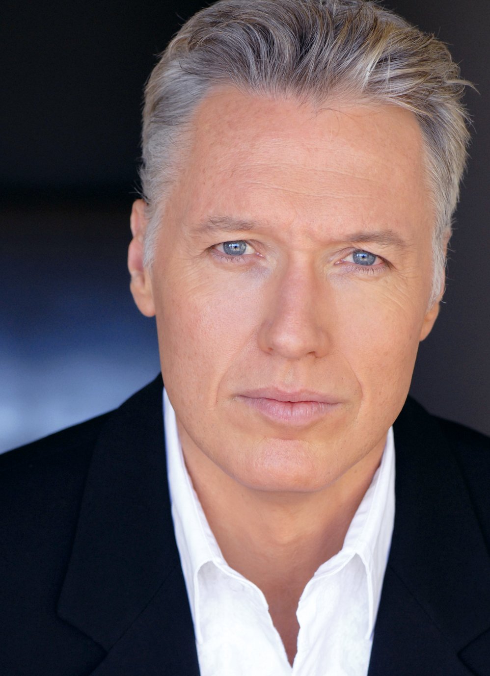 Фото - Томас Йен Гриффит: 998x1378 / 167 Кб