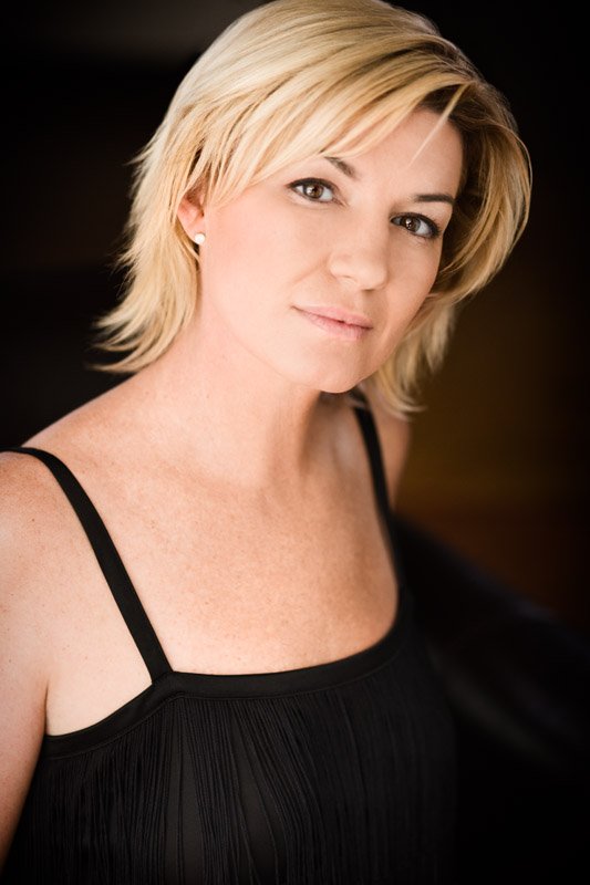 Фото - Барбара Тайсон: 533x800 / 55 Кб