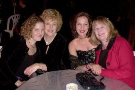 Фото - Кэйтлин Хопкинс: 266x177 / 13 Кб