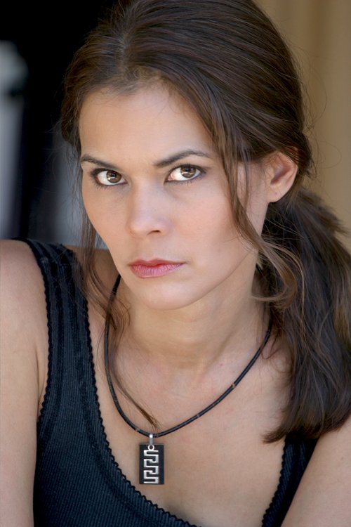 Фото - Арлоа Рестон: 500x750 / 62 Кб