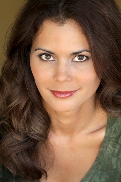 Фото - Арлоа Рестон: 500x750 / 64 Кб