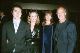 Фото - Джеффри Льюис: 267x178 / 12 Кб