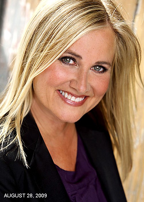 Фото - Maureen McCormick: 500x700 / 82 Кб