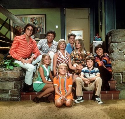 Фото - Maureen McCormick: 428x407 / 52 Кб