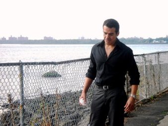 Фото - Хосе Йенке: 338x254 / 23 Кб