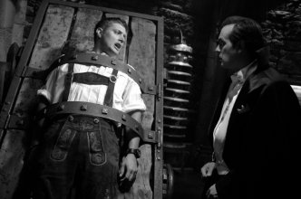 Фото - Дженсен Эклс: 332x220 / 17 Кб