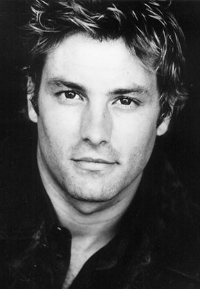 Фото - Ник Стабиле: 288x415 / 22 Кб