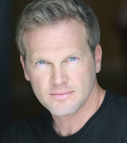 Фото - Марк Радуччи: 427x480 / 23 Кб