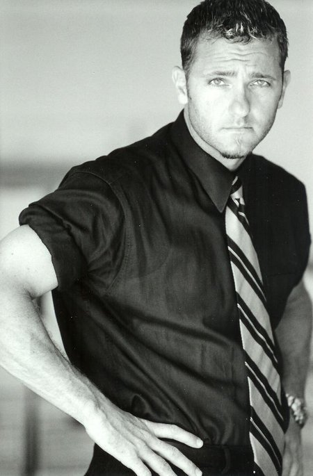 Фото - Карл Мэкинен: 450x685 / 52 Кб